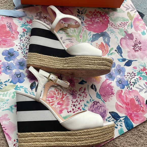 Kate Spade Deanna white vacchetta wedges - Picture 3 of 12